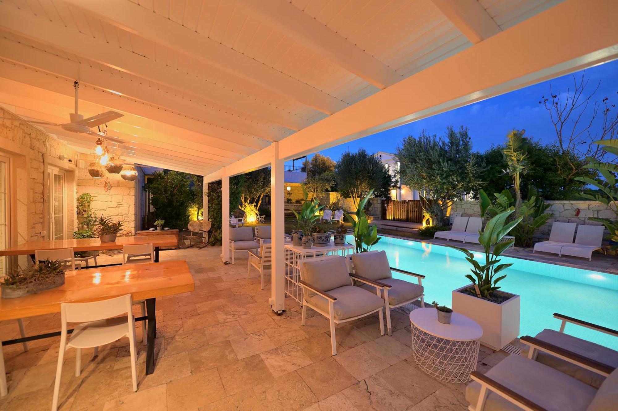 Peremere Alacati Otel Exteriör bild