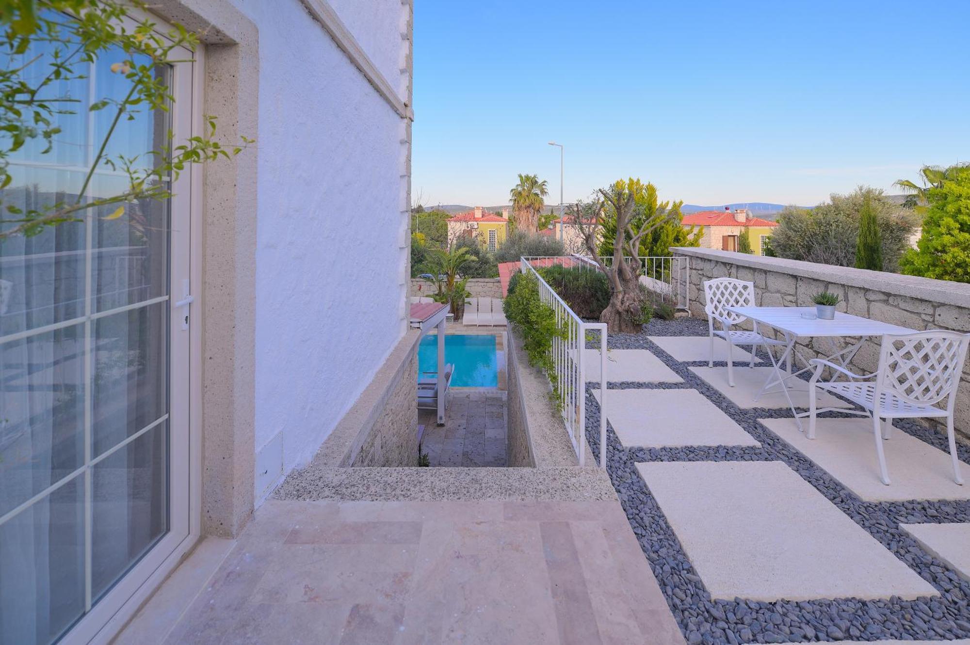 Peremere Alacati Otel Exteriör bild
