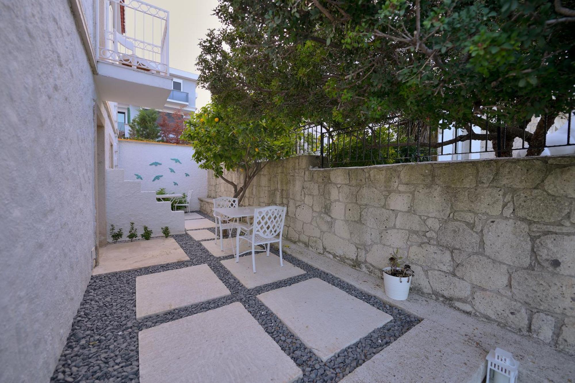 Peremere Alacati Otel Exteriör bild