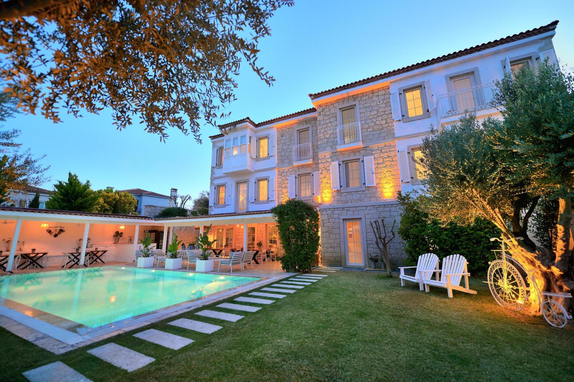 Peremere Alacati Otel Exteriör bild